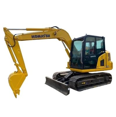 Excavadora Komatsu PC70 com cilindro hidráulico original e 7000 kg de peso da máquina