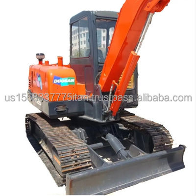 Horas baixas 2016 Doosan Excavator 5.5TON DH55 para Construção a preços acessíveis da Coreia