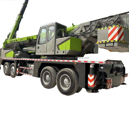 4.5m Max. Altura de elevação 70000 kg Peso utilizado Zoomlion 70 toneladas guindaste para construção