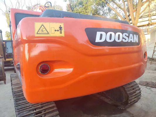 25 toneladas Doosan DX225LC Excavadora de rolagem usada com 0-2000 horas de trabalho Em bom estado
