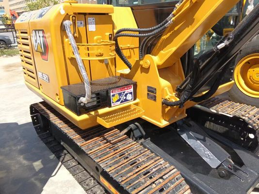 2016 Usado Caterpillar 305.5 Excavator 5.5ton Peso operacional para trabalhos de construção