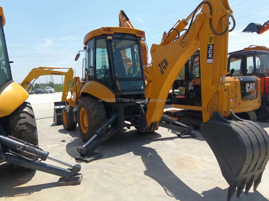 Carregador usado JCB 3CX Eficaz e barato para lojas de materiais de construção