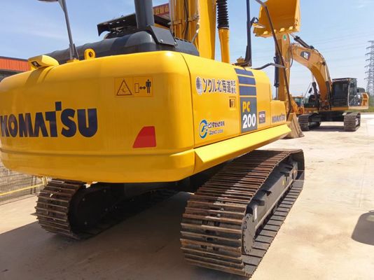 Excavadora original Komatsu PC200 com capacidade de 20 toneladas e poucas horas de trabalho