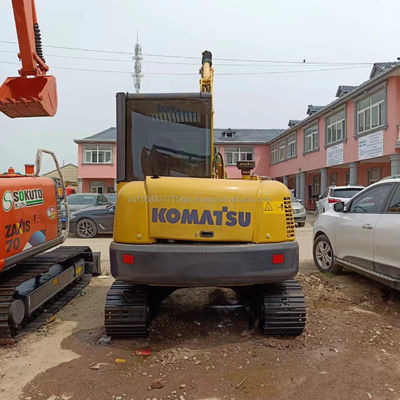 Excavadora usada Komatsu PC56-7 com 0-2000 horas de trabalho e válvula hidráulica original