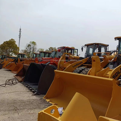 Carregador usado Komatsu WA 380 no Japão com bomba hidráulica original e ótimo desempenho