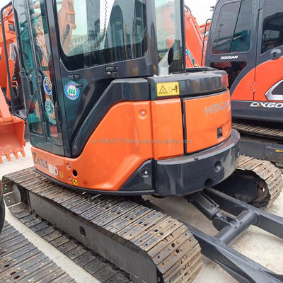 Hitachi ZX50u Mini Excavatora e Hipercinese de 5 toneladas o seu parceiro de confiança para trabalho pesado