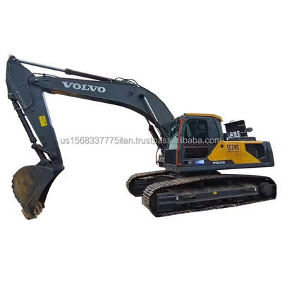 Excavadora VOLVO em bom estado com bomba hidráulica original e capacidade de balde de 1,2m3