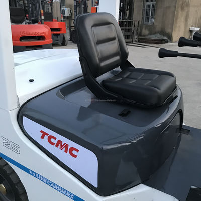 Japão TCM 2,5 toneladas em serviço 0-2000 horas de trabalho 4500 kg Garantia do peso da máquina