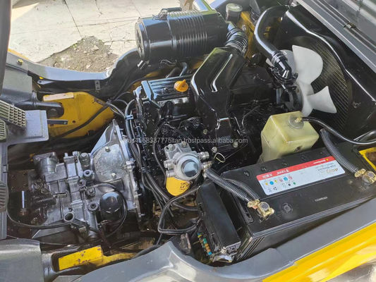 Horário de trabalho reduzido Empregado Komatsu em 3 toneladas com válvula hidráulica original no Japão