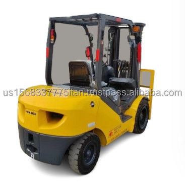 Forquilha diesel Komatsu de 3 toneladas usada 30 com 0-2000 horas de trabalho e fácil manutenção