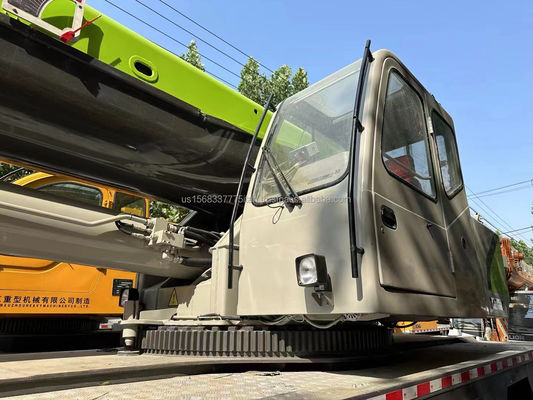 Máquina de construção usada ZOOMLION guindaste de 80 toneladas com altura máxima de levantamento de 4,5 m