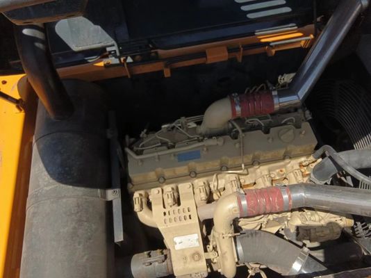 Excavadora usada com cilindro hidráulico original e 30500 kg de peso da máquina a preços acessíveis