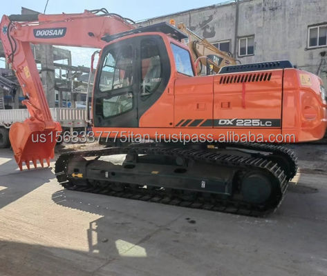 Excavadora exportada Doosan DX225 DH225 com baixas horas de trabalho e alto peso de funcionamento