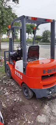 Elevador Heli H2000 com motor a diesel e grande eficiência com comprimento de garfo de 1000 mm