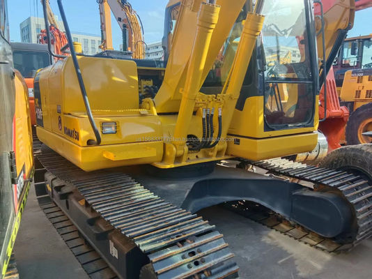 Excavadora Komatsu PC130 com bomba hidráulica original e bom desempenho em Xangai