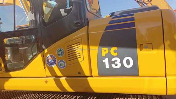 Excavadora Komatsu PC130 com bomba hidráulica original e bom desempenho em Xangai