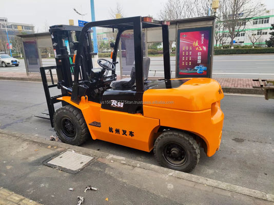 Hangzhou Forklift R50 Máquina usada de alto desempenho com comprimento de garfo de 2 m e peso de 4500 kg