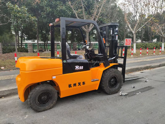 Hangzhou Forklift R50 Máquina usada de alto desempenho com comprimento de garfo de 2 m e peso de 4500 kg