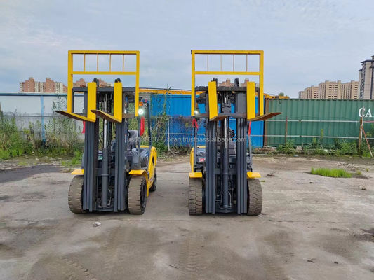 Lojas de materiais de construção 3 toneladas Komatsu 30 empilhadeira com excelente desempenho original