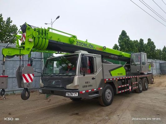 30 toneladas usados Zoomlion guindaste com excelente desempenho e Max. altura de levantamento de 4,5 m