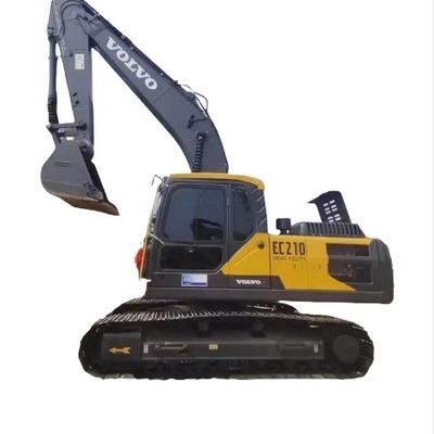 Excavadora Volvo 210 usada de 2016 equipada com válvula hidráulica original no Porto de Xangai