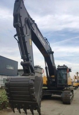 Excavadora Volvo EC480DL usada de 48 toneladas ano 2016 válvula hidráulica original