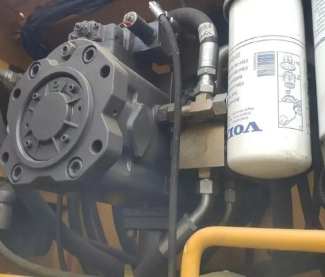 Excavadora Volvo EC480DL usada de 48 toneladas ano 2016 válvula hidráulica original