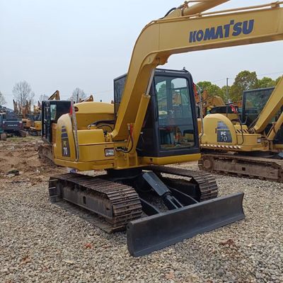 Excavadora Komatsu PC70 usada com cilindro hidráulico original e capacidade de balde de 0,2 M3