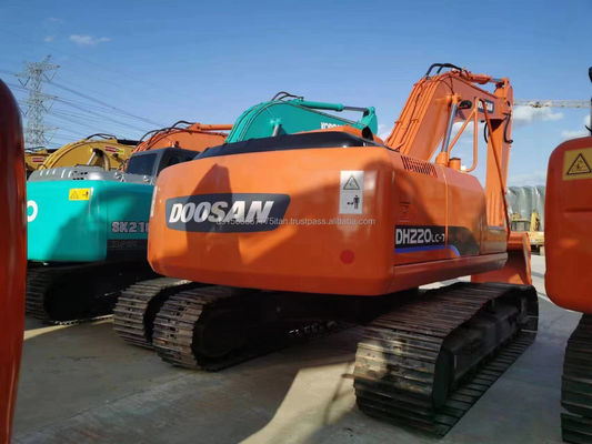 Excavadora DOOSAN DH220 com Excelente Desempenho e em Máquina de Construção Hidráulica