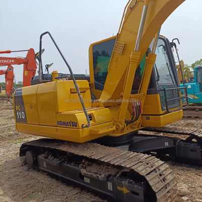Excavadora com escavadeira hidráulica Komatsu PC110 usada de 11 toneladas e capacidade de balde de 0,48M3