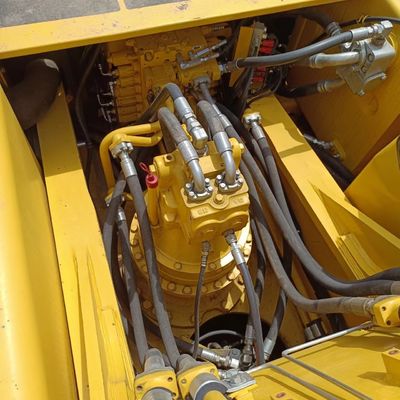 40T Excavadora Komatsu PC400 Usada com válvula hidráulica original e poucas horas de trabalho