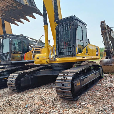 Excavadora usada Komatsu PC450-7 com capacidade de balde de 2M3 e válvula hidráulica original