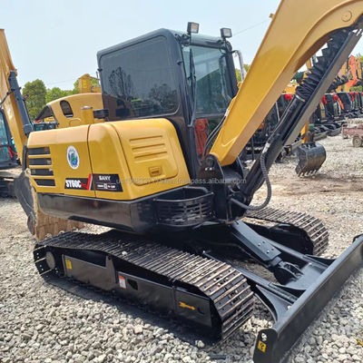 Excavadora Sany SY60C usada com 6 toneladas de peso operacional e sistema hidráulico original