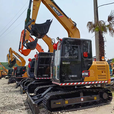 Excavadora SANY SY75C em excelentes condições de trabalho com construção durável