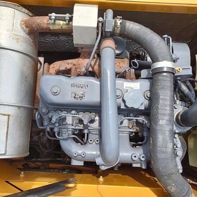 Sany SY135C Pequena Excavadora Usada 0,6M3 Capacidade de Balde e 73kw de Potência para Construção
