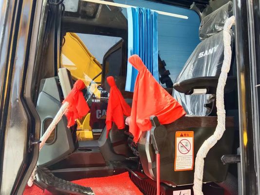 Excavadora SANY SY215C de segunda mão 21.5 toneladas Peso da máquina com motor SANY Modelo 2016
