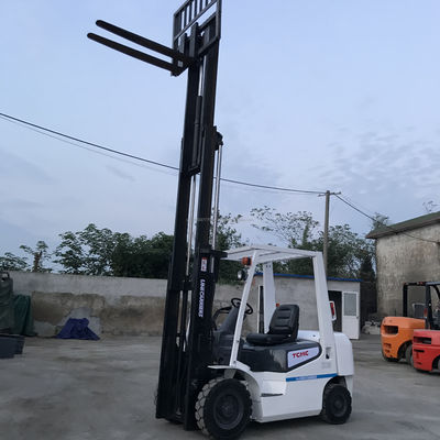 Japão TCM Forklift Manufacture 2,5 toneladas de empilhadeiras usadas com válvula hidráulica original