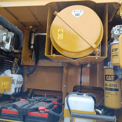 Excavadora usada Caterpillar CAT 349 com capacidade de balde de 1,8 M3 e poucas horas de trabalho