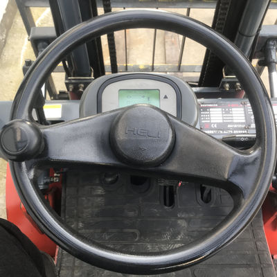 Elevador elevador a gás diesel usado de 4,5 toneladas, 5 toneladas e 6 toneladas com 2 m de comprimento de garfo