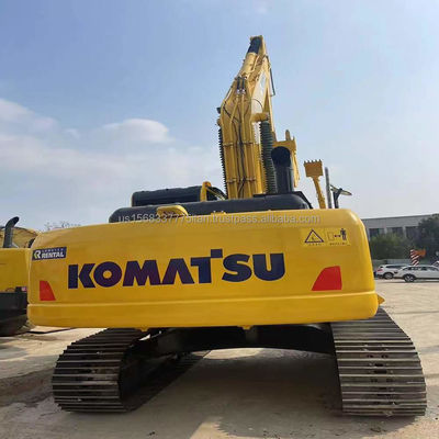 O Japão usou a escavadeira Komatsu PC220 com bomba hidráulica original e capacidade de 22 toneladas
