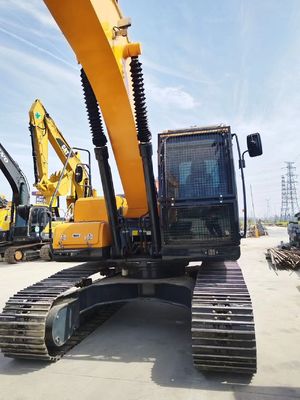 Excavadora Hyundai 220LC-9S usada modelo 2022 com bomba hidráulica original e motor Ce