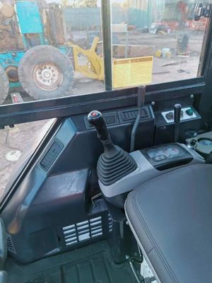 2016 Komatsu PC35 mini escavadeira de segunda mão para projetos de construção a preços acessíveis