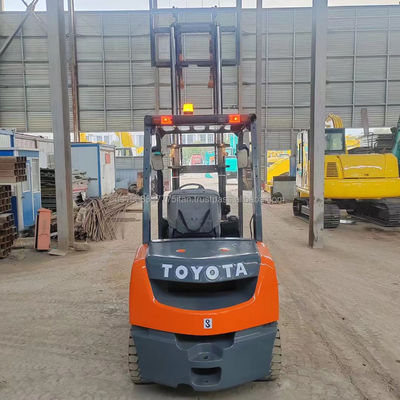 2012 ano TOYOTA Usado diesel empilhadeira com grande eficiência e comprimento de garfo 1000MM