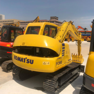 Mini-excavadora hidráulica Komatsu PC60 com bomba hidráulica original e poucas horas de trabalho